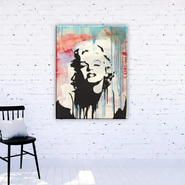 Tableau Marilyn Monroe. Bonne qualité, original, accrochée sur un mur dans un salon