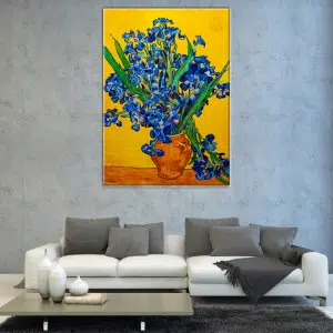 Tableau Van Gogh Les Iris. Bonne qualité, original, accrochée sur un mur au dessus d'un canapé dans un salon
