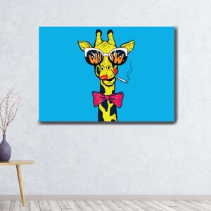 Tableau girafe pop art moderne. Bonne qualité, original, accrochée sur un mur dans un salon