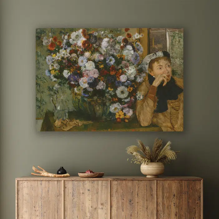 Tableau Femme assise à côté d'un vase de fleurs d'Edgar Degas. Bonne qualité, original, accrochée sur un mur au dessus d'une table dans une maison