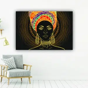 Tableau africain femme avec lignes dorées. Bonne qualité, original, accrochée sur un mur au-dessus d'une chaise dans une maison